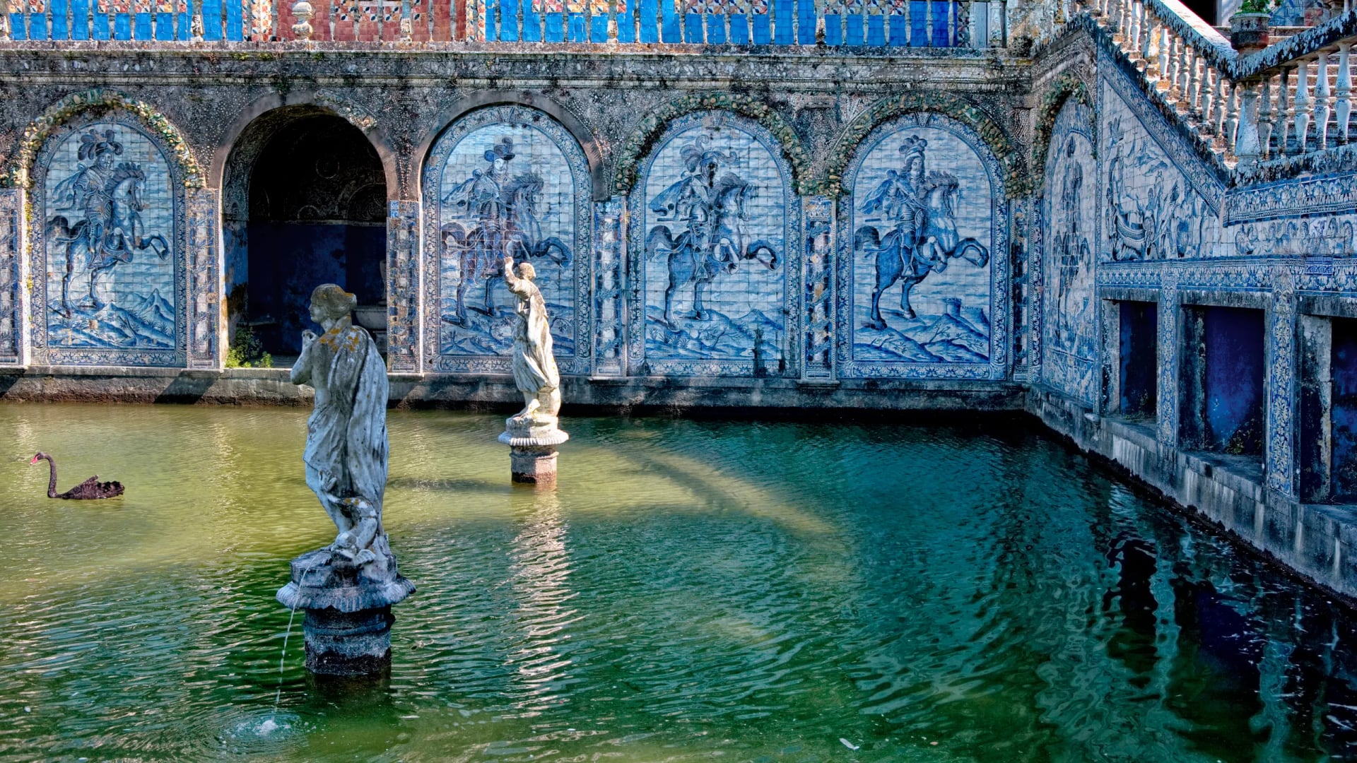 Historic blue tile courtyard and water garden in Lisbon